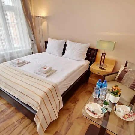 Jagiellonska 3 - Duze Przestronne Pokoje, Centrum Miasta, Szybkie Wifi 4* Κατοβίτσε